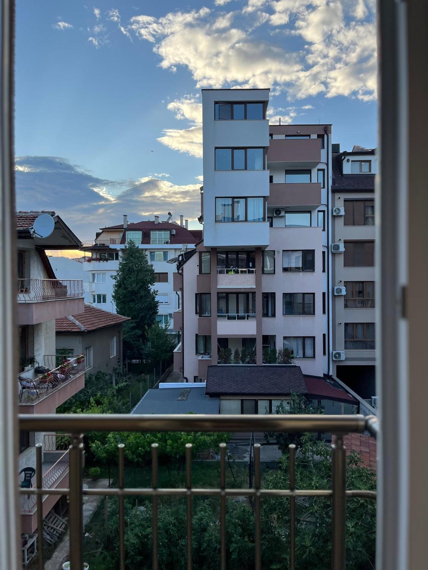 Хостел Атлас - Hostel Atlas Μπλαγκόεβγκραντ Εξωτερικό φωτογραφία