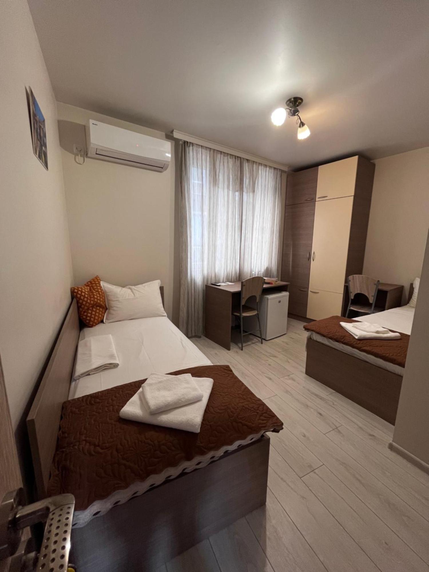 Хостел Атлас - Hostel Atlas Μπλαγκόεβγκραντ Εξωτερικό φωτογραφία