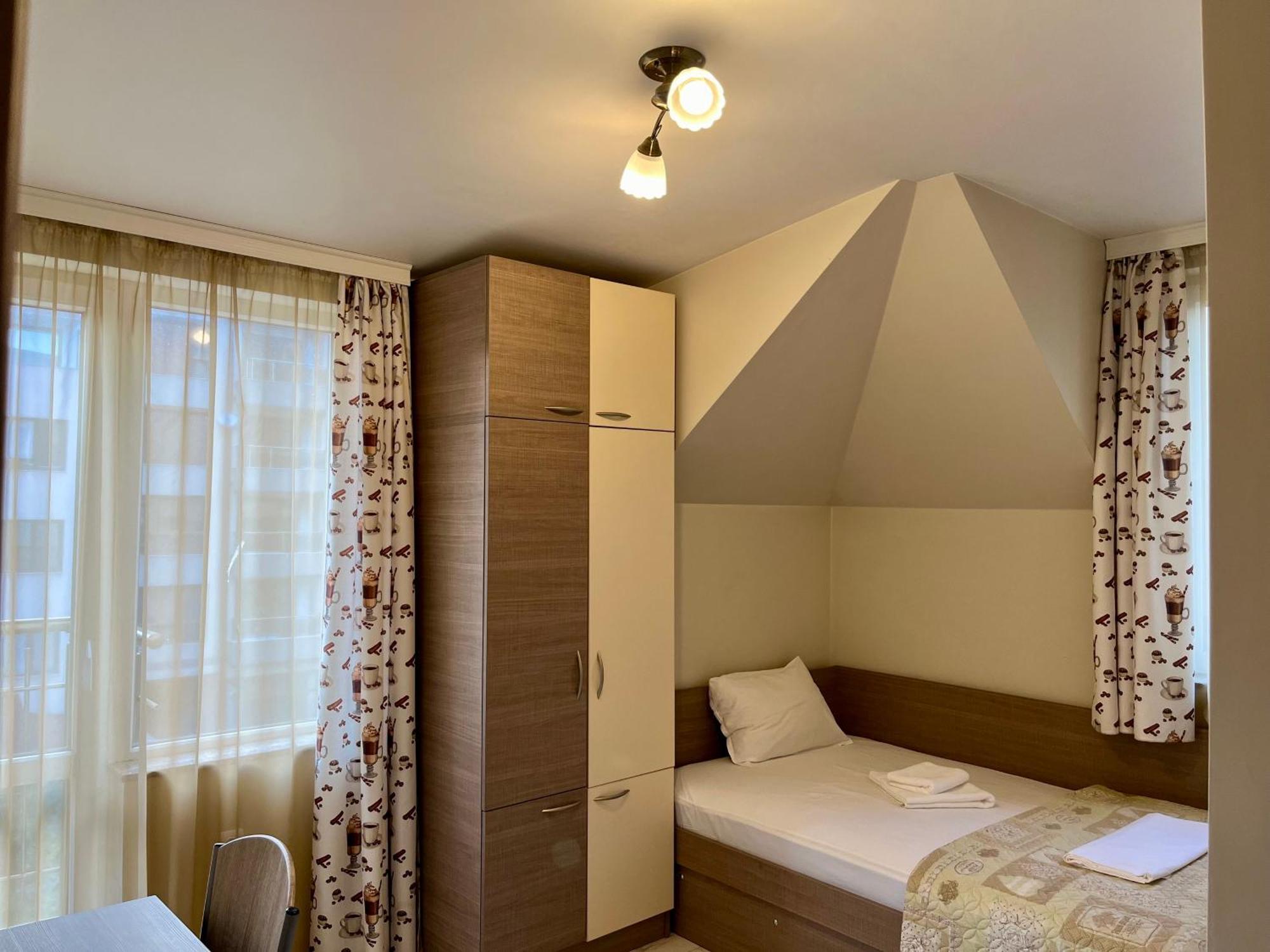 Хостел Атлас - Hostel Atlas Μπλαγκόεβγκραντ Εξωτερικό φωτογραφία