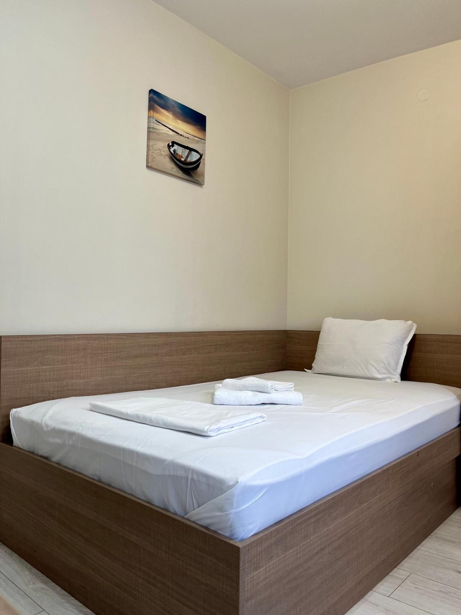 Хостел Атлас - Hostel Atlas Μπλαγκόεβγκραντ Εξωτερικό φωτογραφία