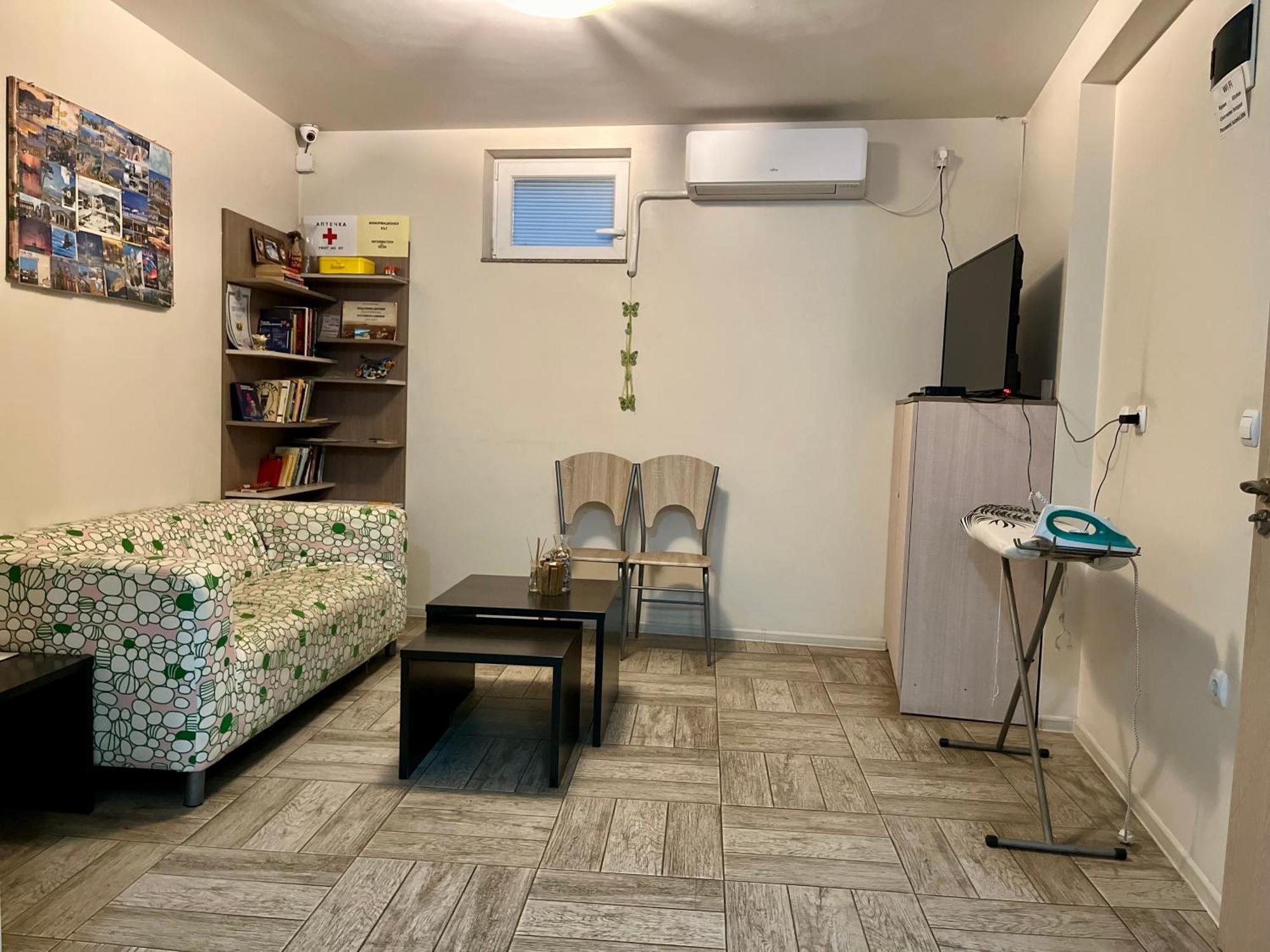 Хостел Атлас - Hostel Atlas Μπλαγκόεβγκραντ Εξωτερικό φωτογραφία