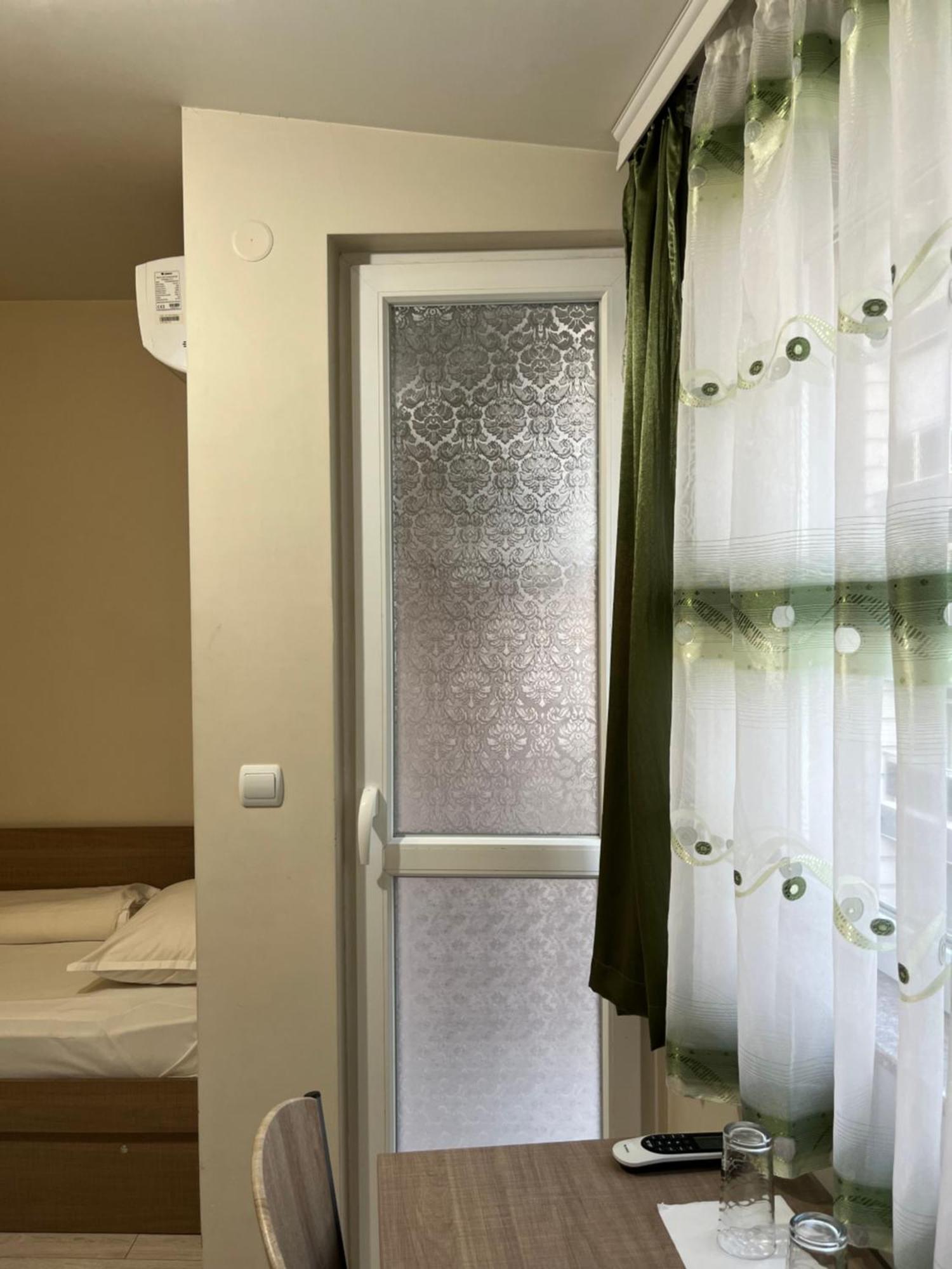 Хостел Атлас - Hostel Atlas Μπλαγκόεβγκραντ Εξωτερικό φωτογραφία